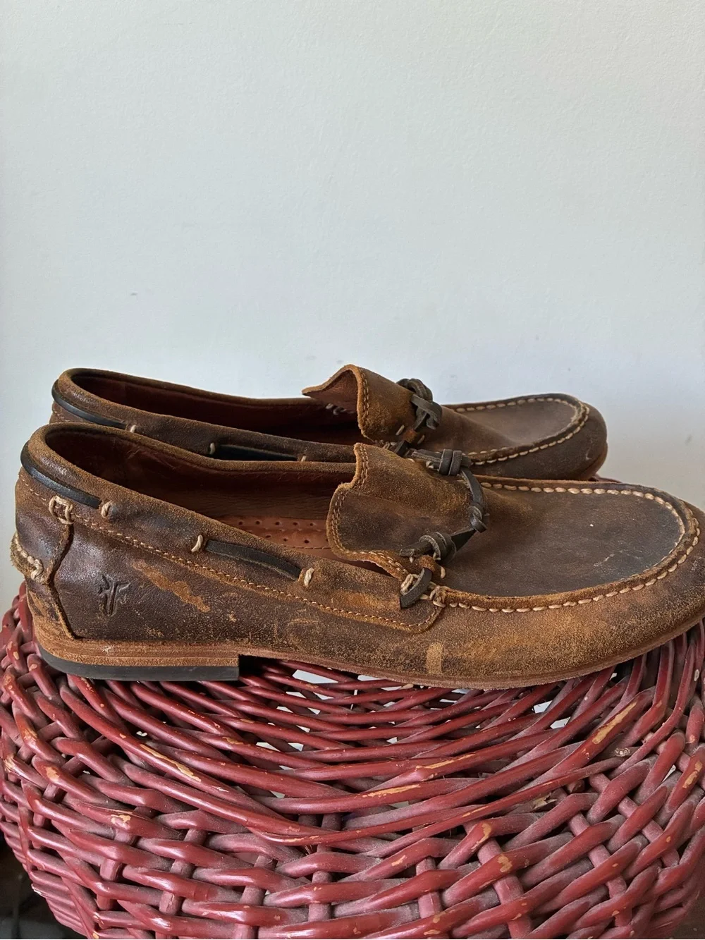 FRYE Shoes Men’s 9.5 Leather Loafers Boat Shoe